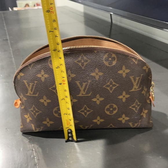 Lv make up case - Picture 3 of 4